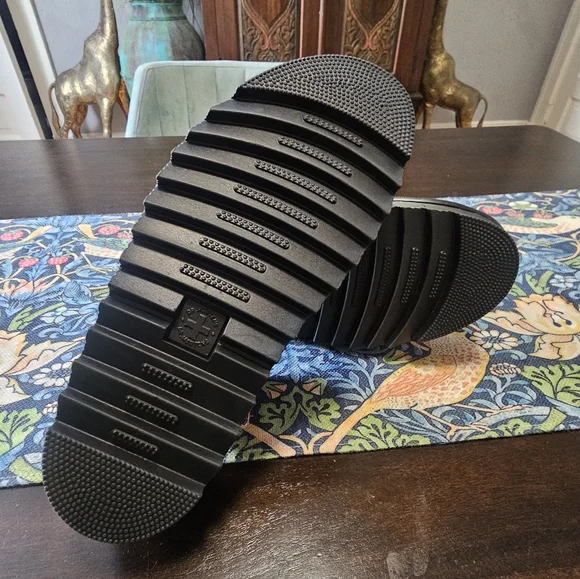 NEW!! Dr. Martens BLAIRE PINK STRAP SANDALS Size 8 Ladies - Picture 5 of 6